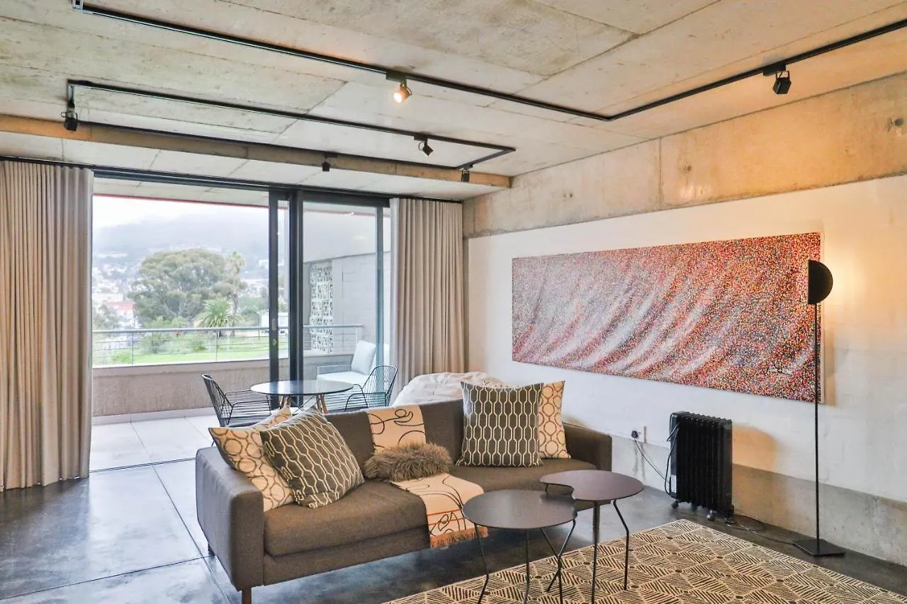Forty On L 607 By Ctha Cape Town Daire
